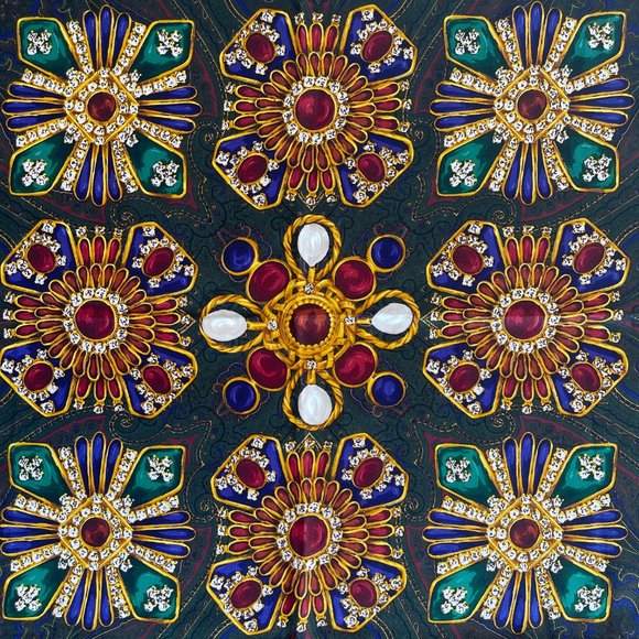 Exquisite Authentic Chanel 100% Silk Scarf Karl Lagerfeld Gripoix Jewels LikeNew - Picture 4 of 6